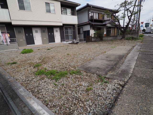 安中中宿貸戸建住宅の庭