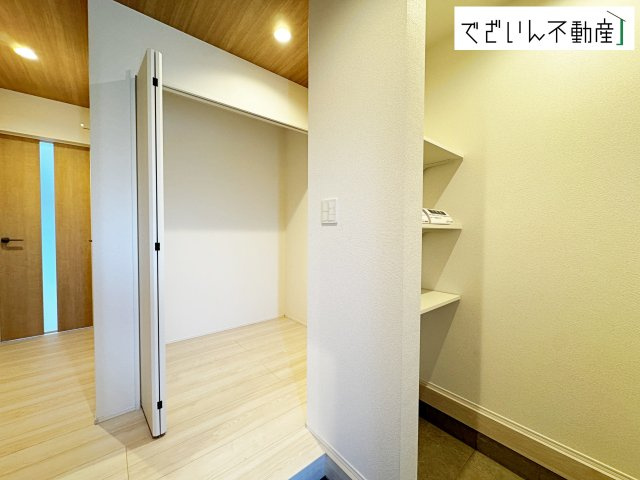 【居間・リビング】 | GRAFARE深谷市針ヶ谷　【平屋】新築住宅 | ≪2号棟≫
現地(2025年12月撮影)