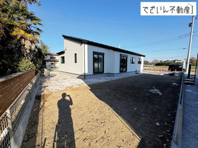 【外観】 | GRAFARE深谷市針ヶ谷　【平屋】新築住宅 | ≪2号棟≫
現地(2025年12月撮影)