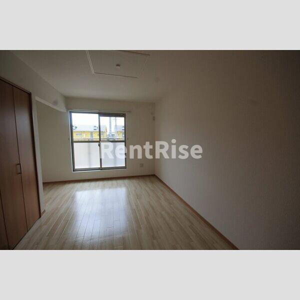 COSMO HOUSE Nの駐車場