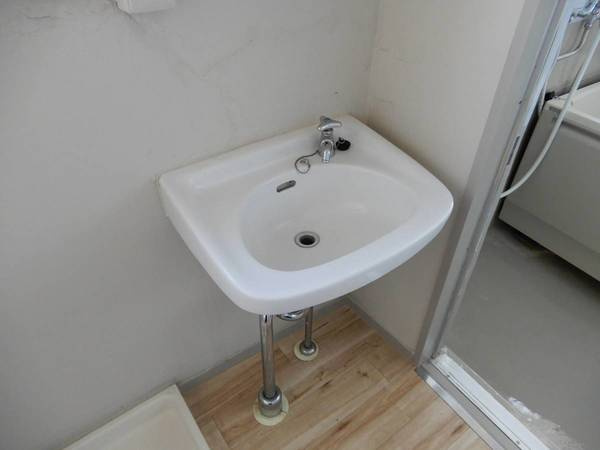 ビレッジハウス私部2号棟の洗面所|ビレッジハウスの同一物件・同一タイプの間取りの写真です