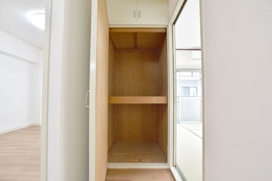 朝日向島マンションの収納