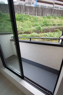 【バルコニー】 | 【仲介手数料無料！！】日野市新町２丁目　新築戸建て（全7棟）4号棟　5180万円