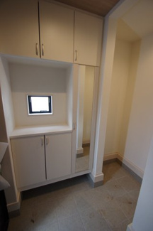 【収納】 | 【仲介手数料無料！！】日野市新町２丁目　新築戸建て（全7棟）4号棟　5180万円 | 玄関収納