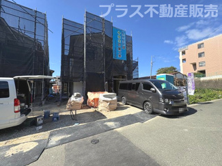 【外観】 | 現地写真。プラス不動産販売なら、現場の全ての棟をまとめてご見学頂けます。