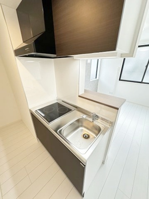 【キッチン】 | ベイルーム横須賀堀ノ内プレミア | お洒落なカウンターキッチン