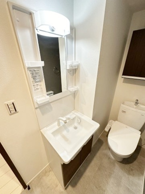 【洗面所】 | ベイルーム横須賀堀ノ内プレミア | あると嬉しい独立洗面台