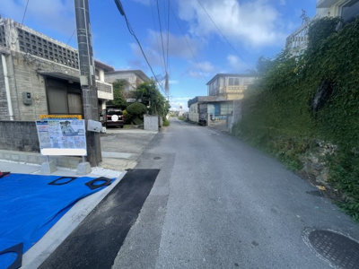 【前面道路含む現地写真】 | 沖縄市南桃原（全2棟） | ※南西側公道3.5m♪