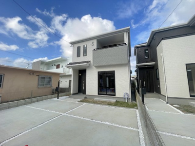 【外観】 | 沖縄市南桃原（全2棟） | A号棟　駐車4台可♪