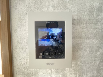 【セキュリティ】 | 沖縄市南桃原（全2棟） | A号棟　TVモニター付きインターフォン♪