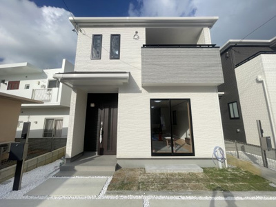 【外観】 | 沖縄市南桃原（全2棟） | Ａ号棟　駐車4台可♪