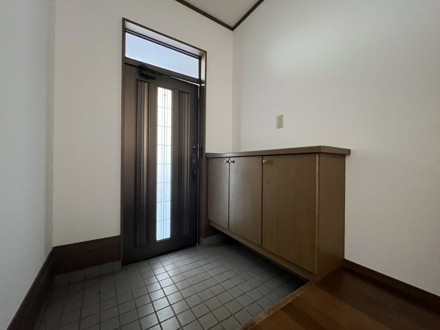 【玄関】 | 寄居町大字露梨子　中古戸建