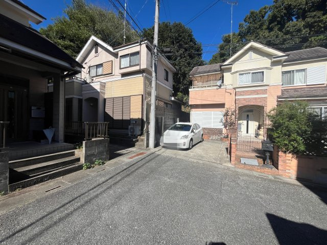 【前面道路含む現地写真】 | 寄居町大字露梨子　中古戸建