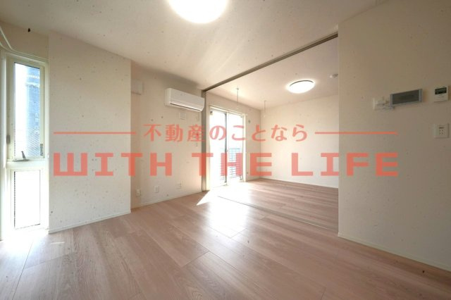 トリシアテラス【キャッシュバック対象物件】の洋室|同施工会社の類似物件の写真です。
※同シリーズ別物件の写真　※現状優先
