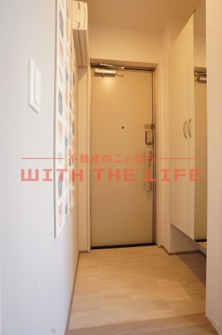 トリシアテラス【キャッシュバック対象物件】の玄関|同施工会社の類似物件の写真です。
※同シリーズ別物件の写真　※現状優先
