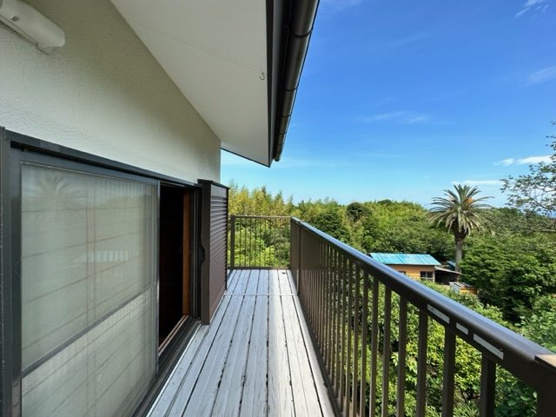 【バルコニー】 | 伊東市吉田　戸建