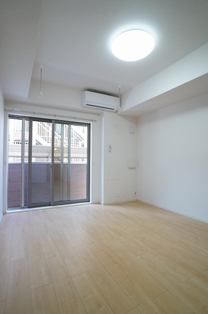 ララトマートBの居間・リビング