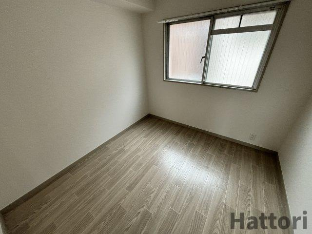 西田ハイツの居間・リビング