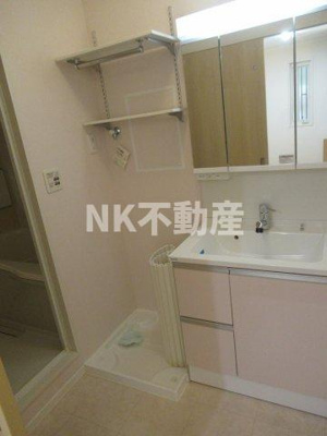 【洗面所】 | グランツハイム（河内小阪賃貸） | コンパクトで使いやすい洗面所