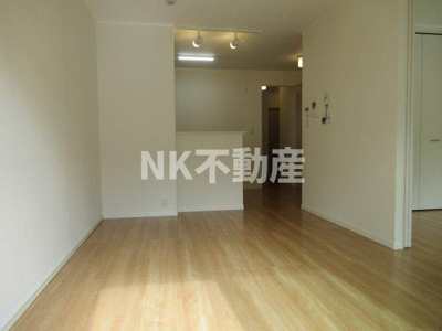 【居間・リビング】 | グランツハイム（河内小阪賃貸） | リビングです