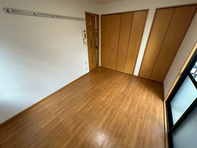 ブロンズコート浜公園の居間・リビング