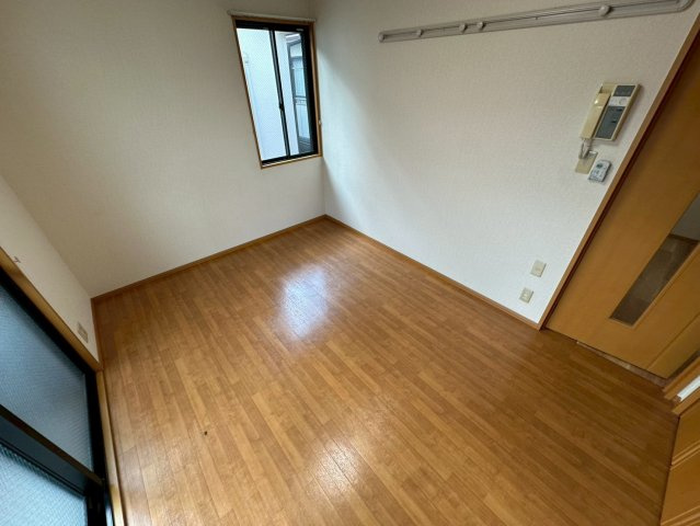 ブロンズコート浜公園の居間・リビング