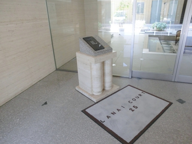 ＬＡＮＡＩ　ＣＯＵＲＴ　２５のセキュリティ|オートロックです！