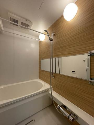 TODOROKI-EN PLUSの浴室|追焚機能・浴室乾燥機付き♪