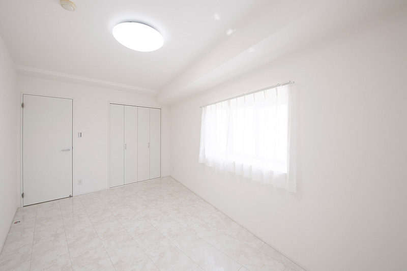 SXLマンション長居の洋室