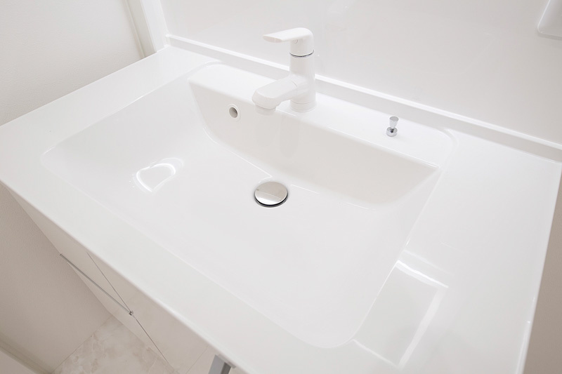 SXLマンション長居の独立洗面台