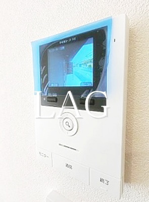 【セキュリティ】 | アーバンヒルズ | モニター付きインターホンです。