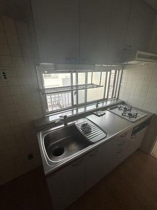 ライオンズマンション駒形のキッチン