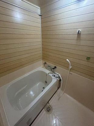 ライオンズマンション駒形の浴室