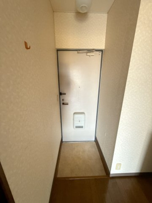 【玄関】 | レジデンスヨコマツ