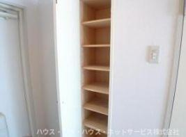 クレール南柏の玄関