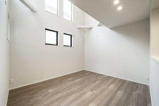 新築分譲［ミラクラスもえぎ野］の居間・リビング