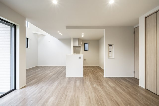 新築分譲［ミラクラスもえぎ野］の居間・リビング