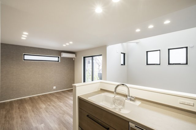 新築分譲［ミラクラスもえぎ野］の居間・リビング