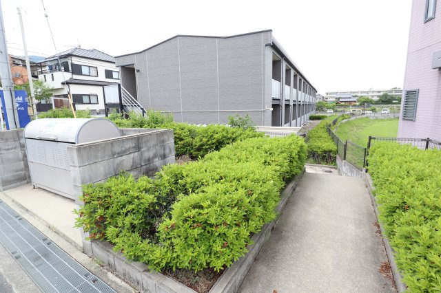 レオパレス南生駒