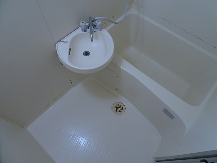 ガーデナ桜上水の浴室