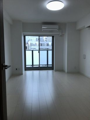 クレヴィスタ浅草の居間・リビング