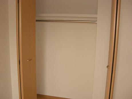 レージュ川原通の収納