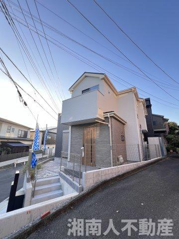 藤沢市長後８０７－１６新築戸建ての外観|落ち着いた雰囲気の外観です