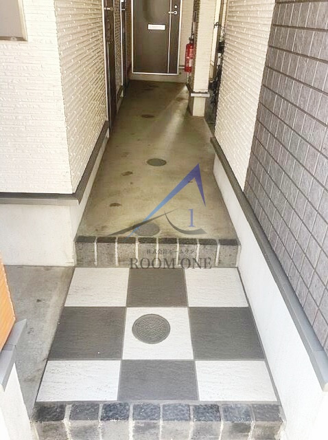 メゾンホワイトのエントランス|エントランスです。