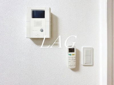 【設備】 | ルクール登戸 | モニター付きインターフォンです。