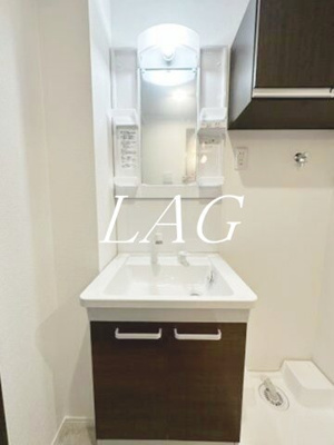 【洗面所】 | ベイルーム本厚木水引 | 独立洗面台です。