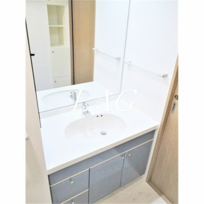 【洗面所】 | ＹＭレジデンス相模大野 | 独立洗面台です。