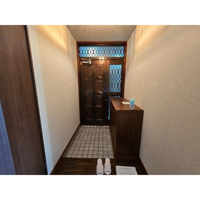 イイダコーポの玄関