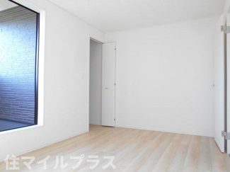 【洋室】 | 郡山市御前南5丁目新築一戸建て２棟 | 個人の部屋や寝室として使える洋室です