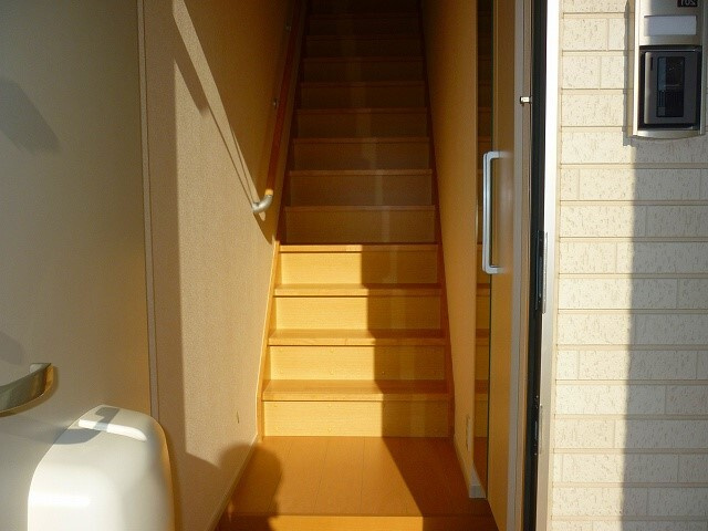 リト・カノンの玄関